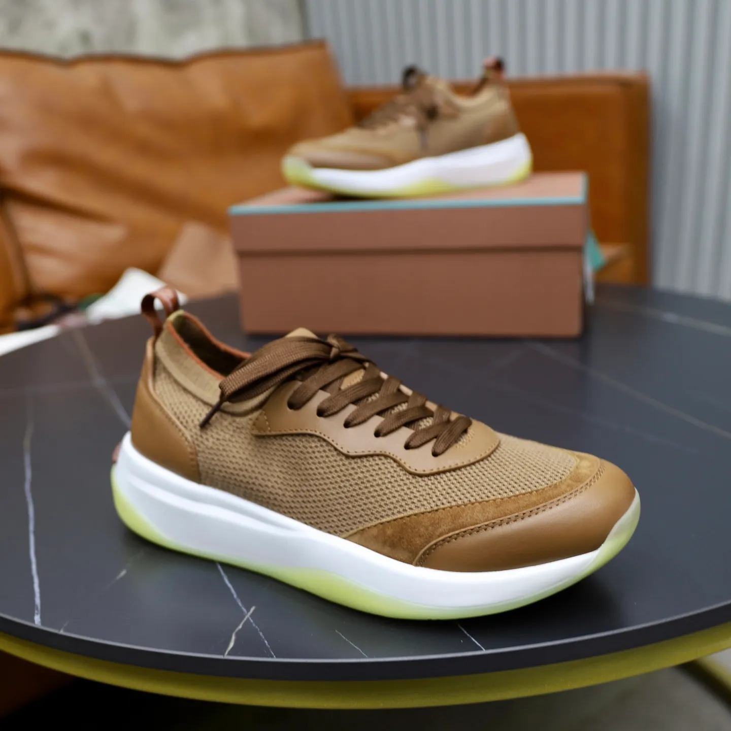 Factory price: 💰620 Loropiana LP men's shoes ♞size; 38-44 "45.46 customization" cowhide stitching and cowhide feet. It is really easy to wear, lazy, relaxed, casual, perfect comfort, and there are many color choices, and they all look good with clothes. Is it true that Loropiana can bring social value? “Loropiana is the best thing money can buy”